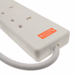 kenable 006045 surge protector White 6 AC outlet(s) 220 - 240 V 2 m