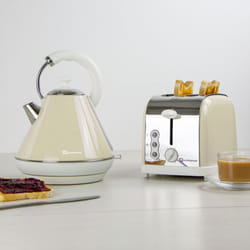 SQ Professional Dainty 1.8L Kettle-2 Slice Toaster - Chantilly - Cream
