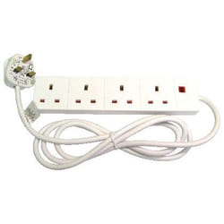 Cables Direct RB-02M04D power extension 2 m 4 AC outlet(s) Indoor Whit
