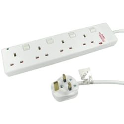 Cables Direct RB-03-4GANGSWD power extension 3 m 4 AC outlet(s) Indoor