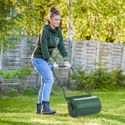 Outsunny 40L Lawn Roller Grass Ground Garden Push / Tow Landscaping Erasing Sod