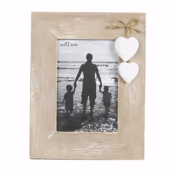 Ashley Farmhouse Standing Photo Frame - Natural Wooden Portrait Photo Frame with White Hearts - Shabby Chic