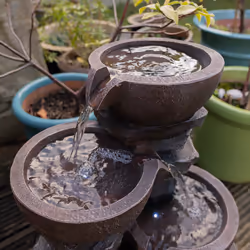 AllPondSolutions Cascading Bowls Water Feature with LED Lights 37x31x45.5cm