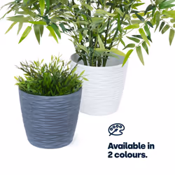 LIVIVO Set of 2 Indoor Plastic Plant Pots - 18cm - WHITE - Additional view 4