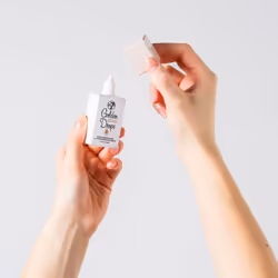 Golden Glow Drops - Liquid Bronzing Drops For Flawless Skin & A Radiant Finish