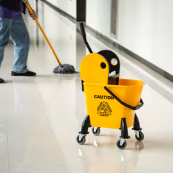 HOMCOM Mop Bucket on Wheels w/ Carry Handle, Mop Holder for Household Yellow - Additional view 7