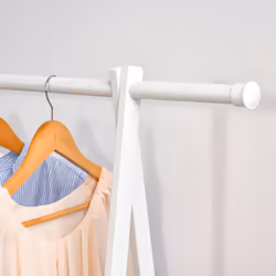 HOMCOM 40KG Freestanding Steel Clothes Hanger w/ 2 Shelves Wardrobe