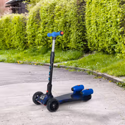HOMCOM Child 3-Wheel Scooter Light Music Water Spray Rechargeable 3-6 Yrs Blue