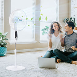 HOMCOM 16'' Pedestal Fan Height Adjustable 85 Degree Oscillation LED Panel