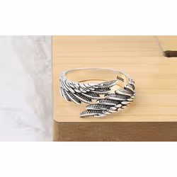 Adjustable Feather Ring
