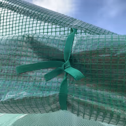 Outsunny 4.5 x 3 x 2m Outdoor Tunnel Greenhouse w/ Roll Up Door 6 Windows Green - Additional view 7