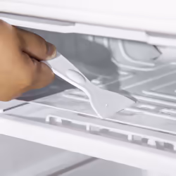 HOMCOM 91L Freestanding Under Counter Fridge White - Additional view 7