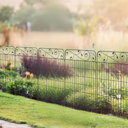 Outsunny Decorative Garden Fencing 4PCs 43in x 11.5ft Metal Border Edging