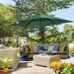 Outsunny Square Cantilever Roma Parasol, 360-Degree Rotation, Green