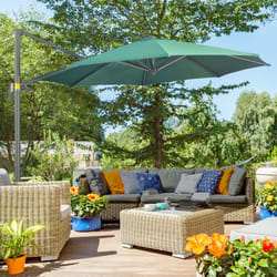 Outsunny 3 x 3(m) Cantilever Parasol Garden Umbrella with Cross Base Green