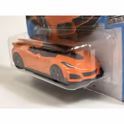 Hot Wheels 2019 Corvette ZR1 Convertible Factory Fresh 1:64 GHB34D521 B5