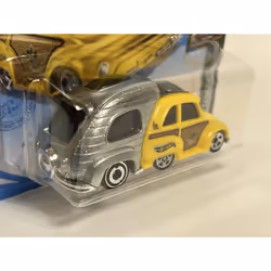Hot Wheels RV There Yet HW Getaways 1:64 Scale GRY52M521 B12