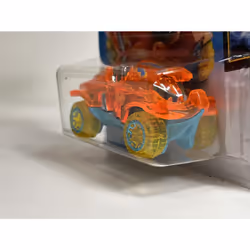Hot Wheels Beat All X-Raycers 1:64 Scale GHD52D521 B13