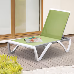 Outsunny Chaise Patio Lounge with 5-Level Adjustable Back Green