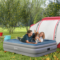 Outsunny King Inflatable Mattress with Electric Pump, 203 x 152 x 46cm