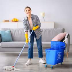 HOMCOM 20L Mop Bucket with Wringer Handle on Wheels for Floor Cleaning Blue