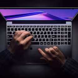 15.6 inch Laptop Pro Smart  Winlaptop15.6 / Office - win laptop15.6