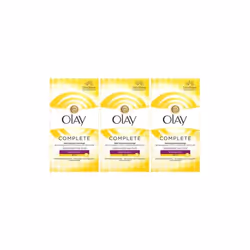 Olay SPF15 Complete Lightweight 3-in-1 Normal/Oily Moisturiser Day Fluid, 100ml (Pack of 3)