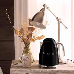 Smeg 50's Style Retro Range Breakfast Set, 1.7L 3000W Kettle & Multi-Functional Control 4-Slice 2000W Toaster, Black, KLF03BLUK/ TSF03BLUK