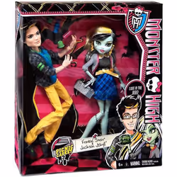 Monster High Picnic Casket Frankie Stein & Jackson Jekyll Doll 2-Pack