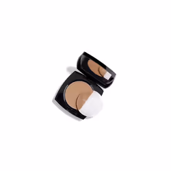 Flawless Mattifying Pressed Compact Face Medium Tan, Formulated with Pearlescent Pigments to Brighten Complexion, 8g