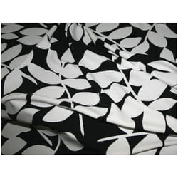 Minerva Soft Polyester Crepe Fabric Black/Ivory - per metre