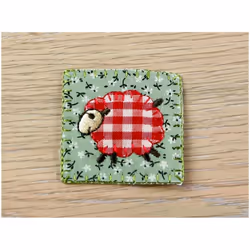 Gingham Sheep Patch Motif Red & Green - each