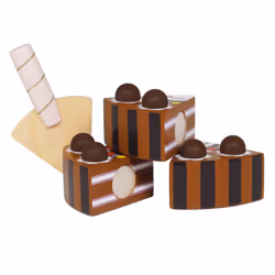 Le Toy Van Chocolate Gateau Cake - Additional view 4