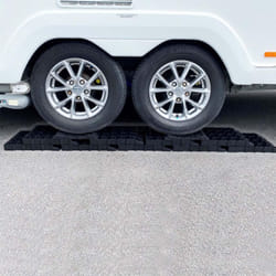 Milenco Stacka 9 Twin Axle Caravan Leveller Block Set