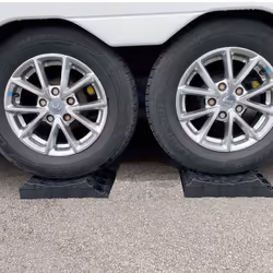 Milenco Stacka 9 Twin Axle Caravan Leveller Block Set