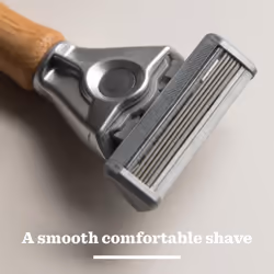 SKINCARE - Original Bamboo Razor Smooth Glide Razor Handle + 2 Blade Refills