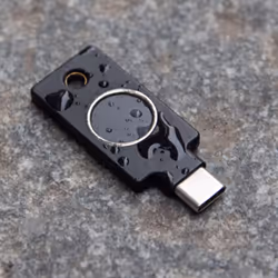 Yubico YubiKey C Bio FIDO Edition - Additional view 4