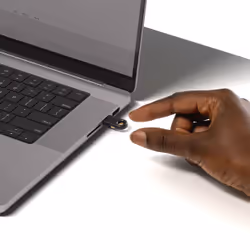 Yubico YubiKey 5C FIPS, NIST Validated Security Key, USB-C - Additional view 5