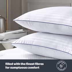 Silentnight Luxury Hotel Collection Piped Pillows 4 Pack Medium Support