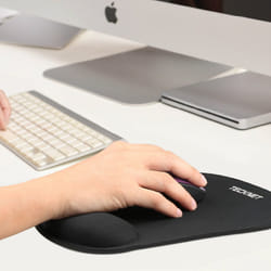 TeckNet Mouse Mat with Gel Rest - Non-slip Rubber base Special-Textured Surface