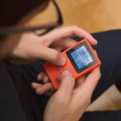 Thumbs Up 1002036 portable game console 4.57 cm (1.8") Red
