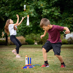 Tevo Stomp 'n' Fire Air Rocket Launcher With 6 Foam Rockets