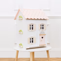 Le Toy Van H124 dollhouse