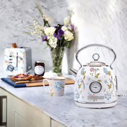 Laura Ashley VQSBPKK336LAEW kettle