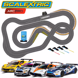 SCALEXTRIC Digital Bundle SL6 Pitlane 2024 - 4 Cars ARC PRO JadlamRacing Layout