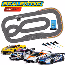 SCALEXTRIC Digital Bundle SL7 2024 - ARC PRO Pit Lane 4 Cars Jadlam Layout