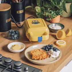 Minions Waffle Maker