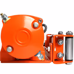 5,000lb 12V Winch. 15.2m x 6.3mm Steel Rope.