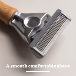 Skincare - Original Bamboo Razor Multipack, Smooth Glide Razor Handle Plus 9 Blade Refills for Men