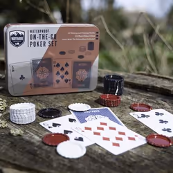 Fizz Creations Wayfarer On the Go Poker Set Card Game